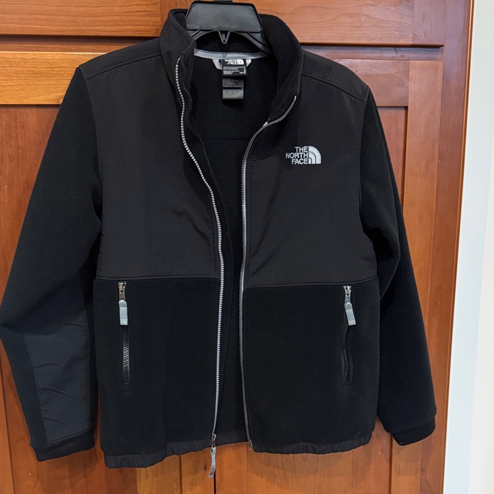 The North Face Big Kid Black Performance Jacket